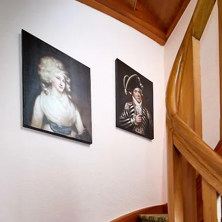 Gasthof Historisches Au Faucon Von 1535 Wissembourg